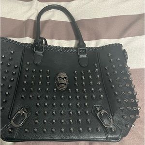 Rivet skull soft vegan leather crossbody bag new